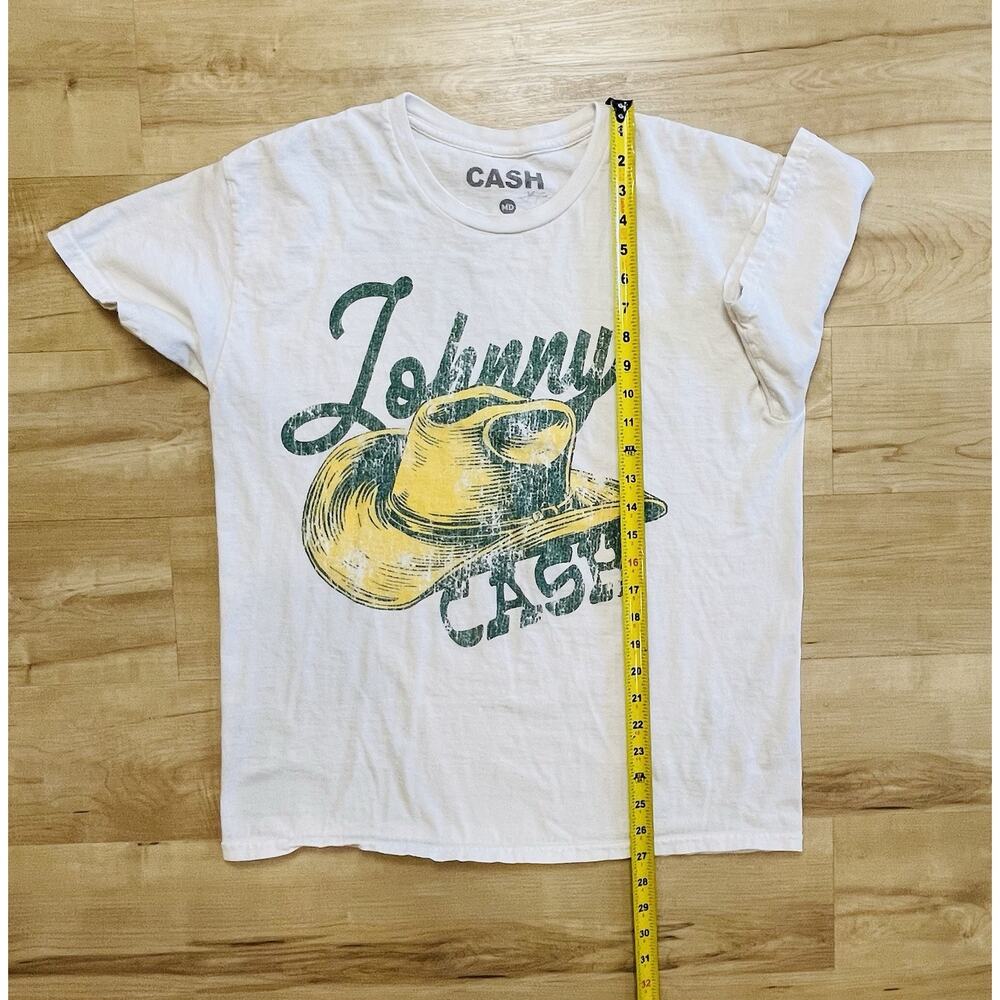 Johnny Cash Cowboy Hat Graphic T-Shirt Sand Beige Size Medium Music Tee - Picture 7 of 8